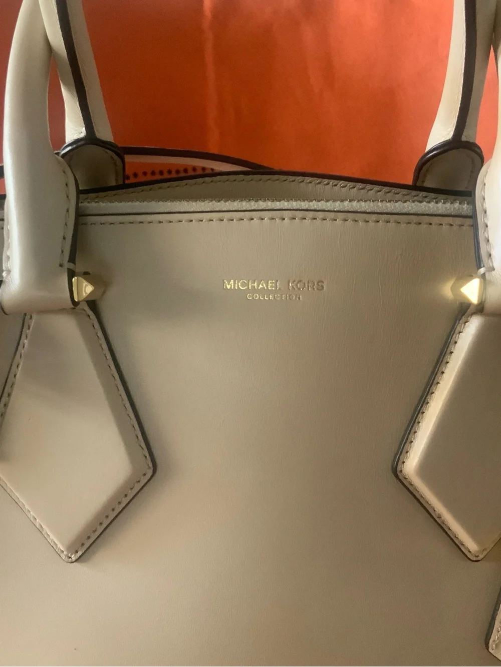 Michael Kors Beige purse
